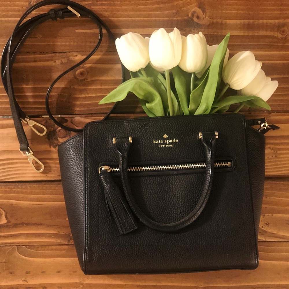 Kate spade medium sized bag